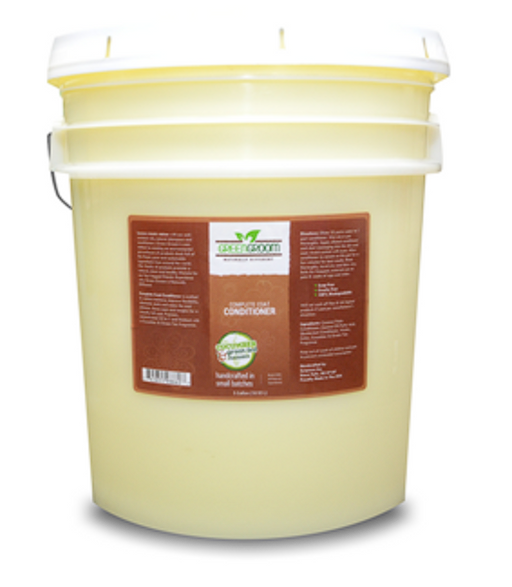 Green Groom Black Dog Shampoo, 1 Gallon - 5 Gallon Pail - Shampoo & Conditioner by Green Groom